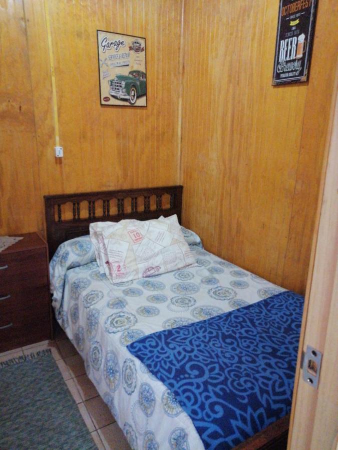 "Mi Hostal Tu Casa" Hostal Familiar Solo Empresas, Turistas Y Viajeros Espacio Para Bicicletas Y Motos Puerto Montt Kültér fotó