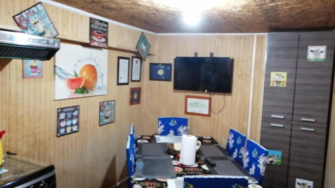 "Mi Hostal Tu Casa" Hostal Familiar Solo Empresas, Turistas Y Viajeros Espacio Para Bicicletas Y Motos Puerto Montt Kültér fotó