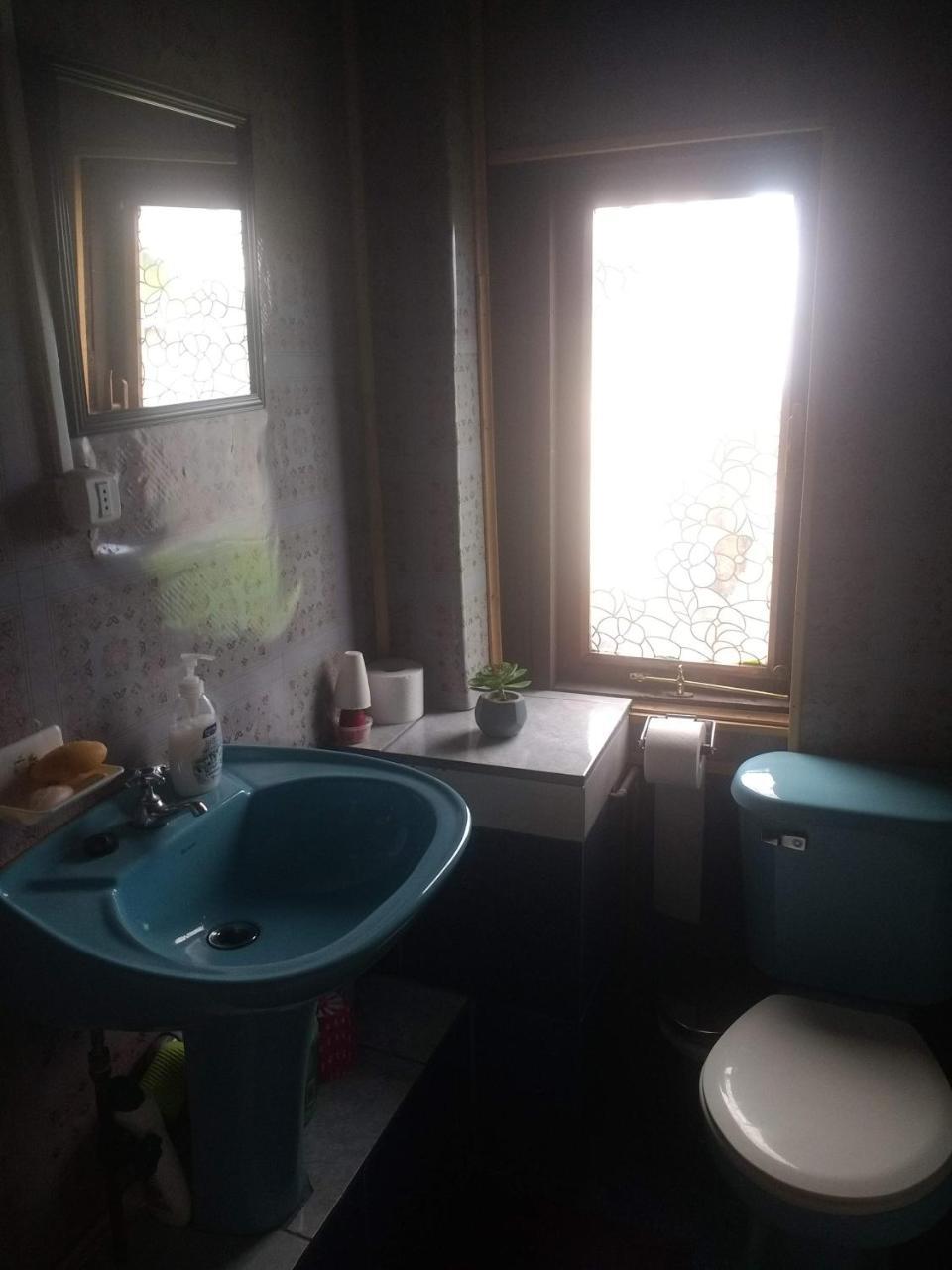 "Mi Hostal Tu Casa" Hostal Familiar Solo Empresas, Turistas Y Viajeros Espacio Para Bicicletas Y Motos Puerto Montt Kültér fotó